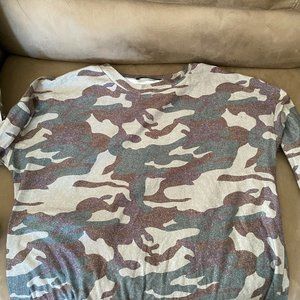 Camo XL Womens top